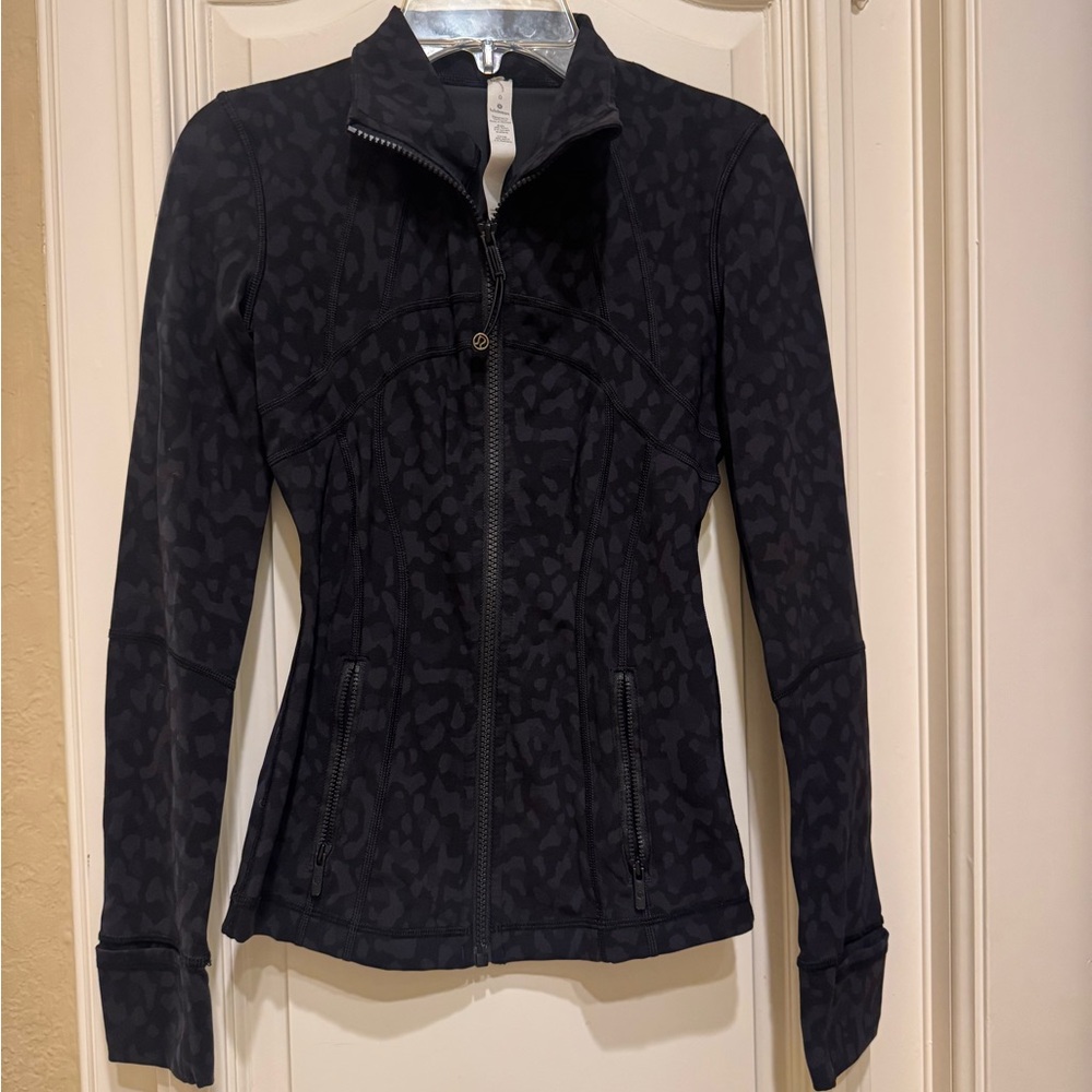 Lululemon Athletica Black Patterned Define Jacket